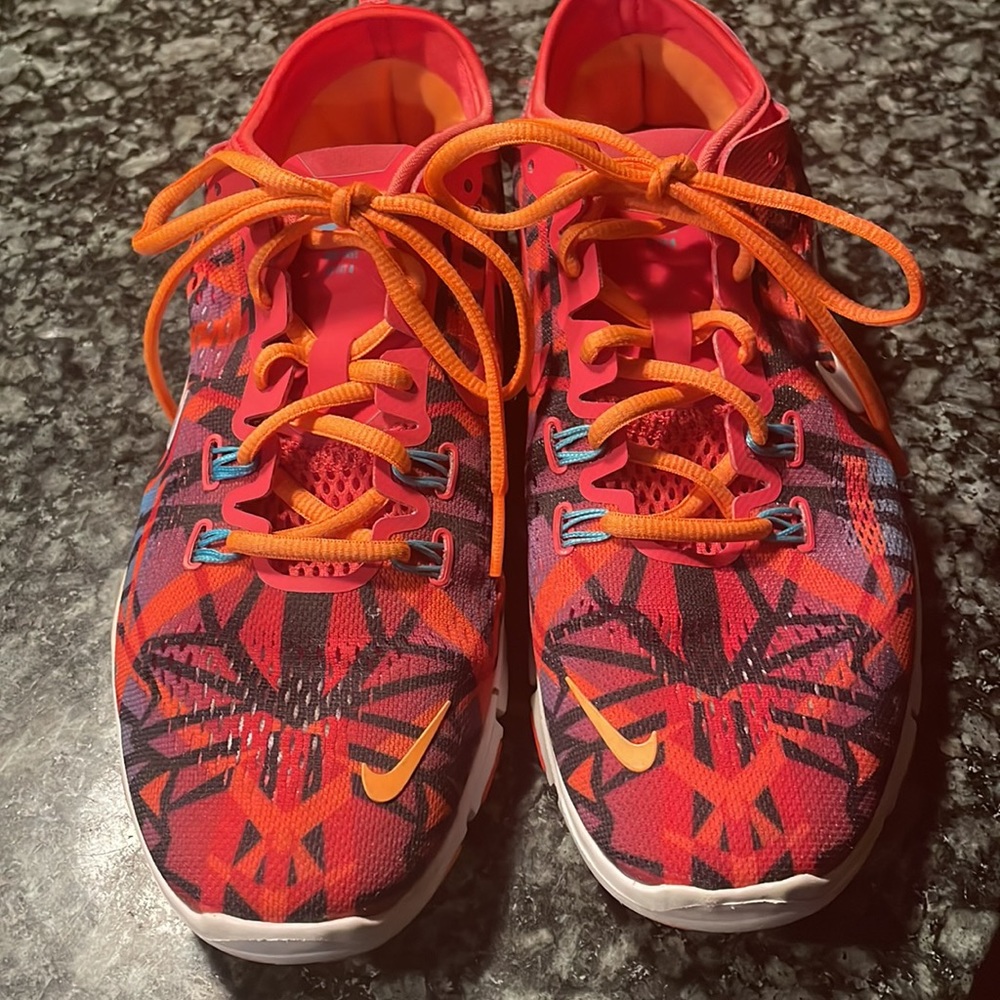 Nike Free 5.0 TR Fit 4 'Geranium' Cross Training
Shoes (629832-600) Women's 8.5